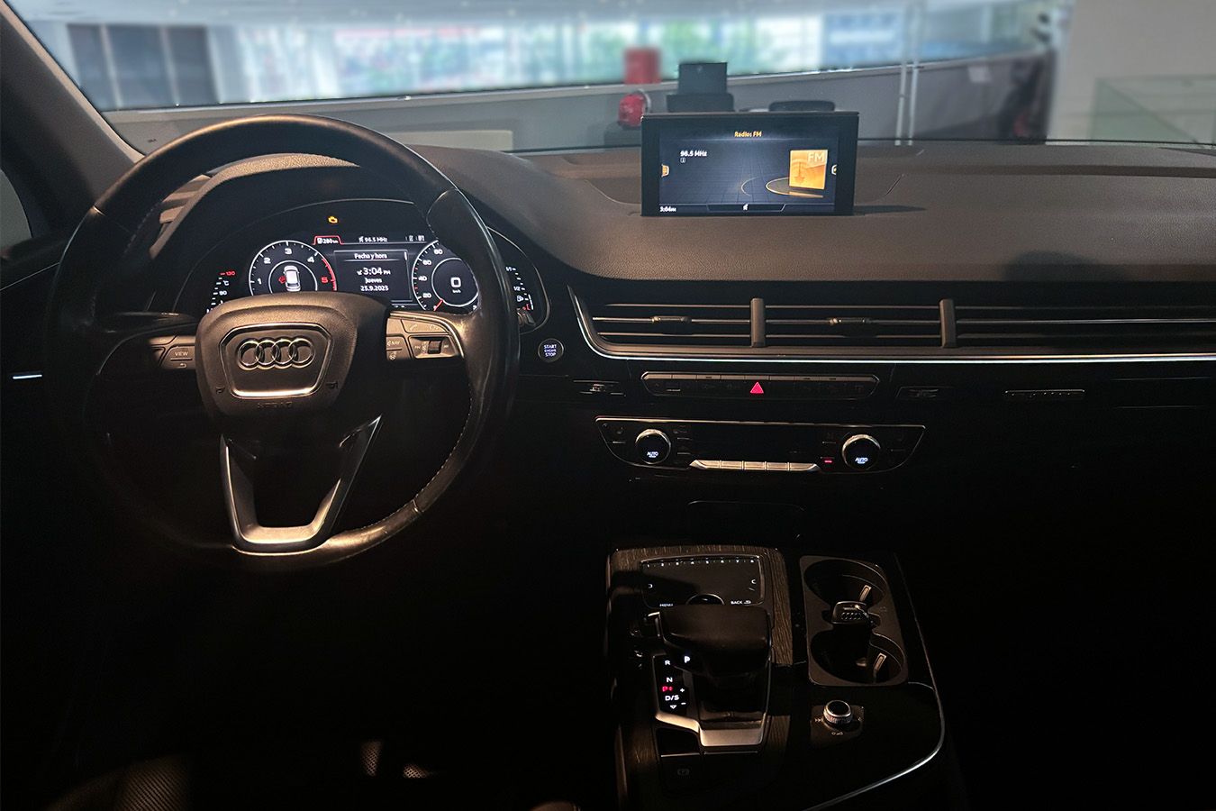 Q7 
